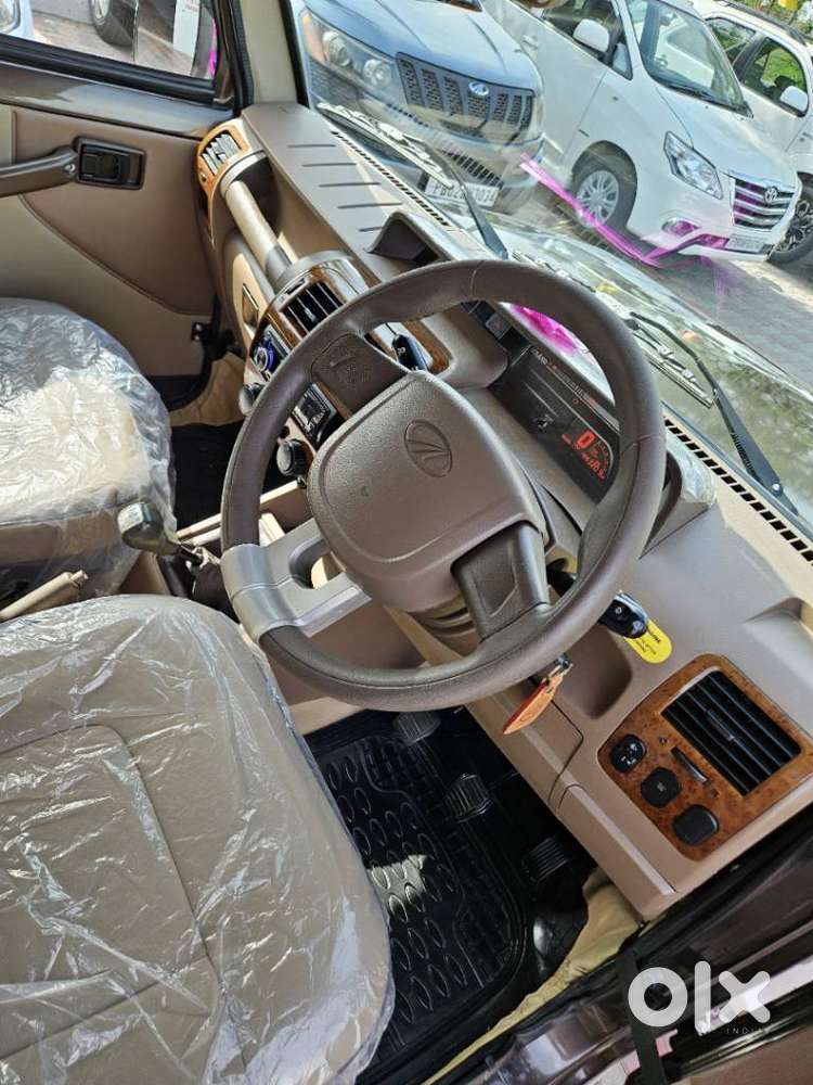 Mahindra Bolero 2.5 Camper Gold Zx, 2022, Diesel