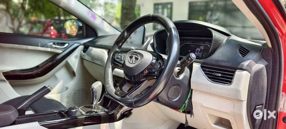 Tata Nexon 1.5 Revotorq Xza Plus S Amt, 2021, Diesel