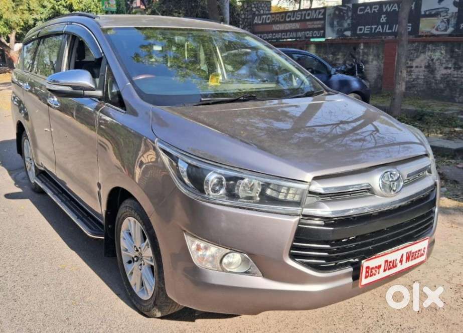 Toyota Innova Crysta 2.4 Z 7 Str, 2016, Diesel