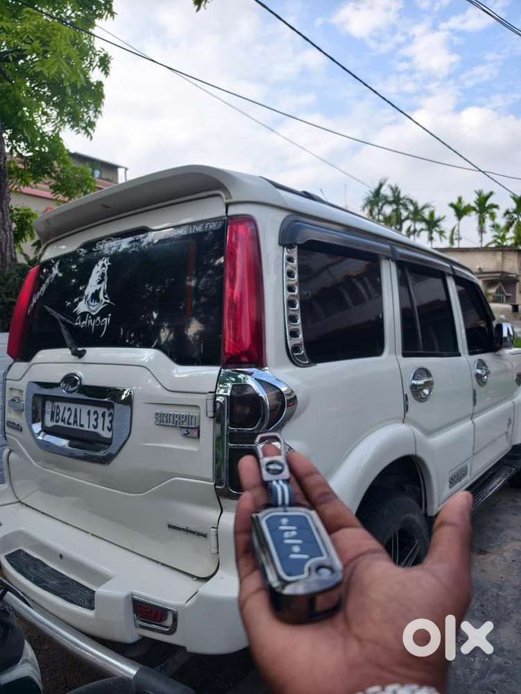 Mahindra Scorpio 2017 Diesel Well Maintained