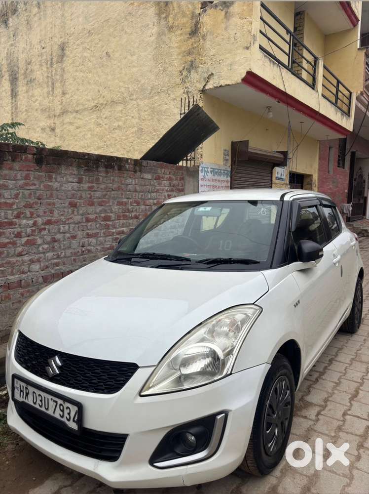 2016 Maruti Swift 1.2 Vxi Petrol Car