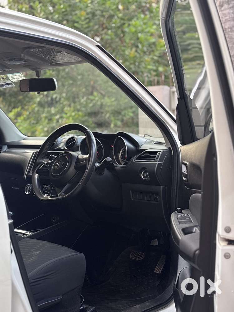 Maruti Suzuki Swift 2018 Zxi Plus, 2019, Petrol