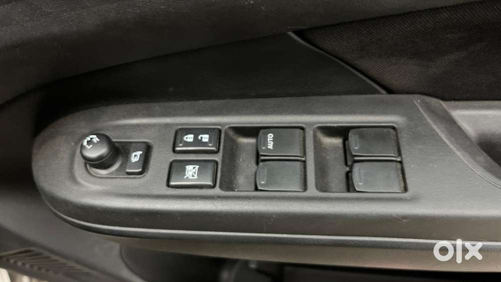 Maruti Suzuki Swift 2018 Amt Zxi, 2025, Petrol