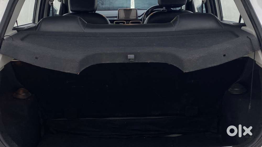 Tata Punch Camo Adventure Mt, 2022, Petrol