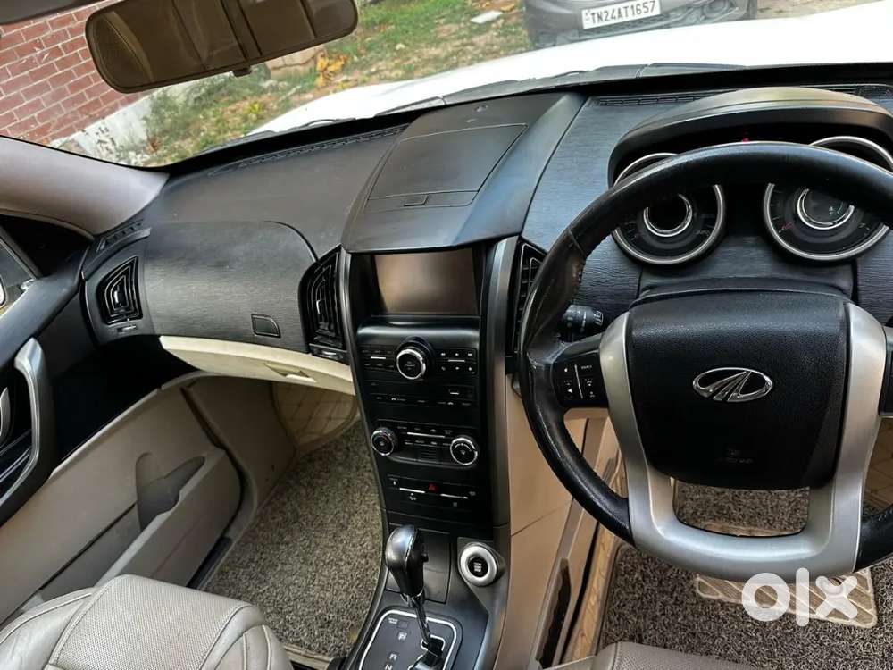 Mahindra Xuv500 2017