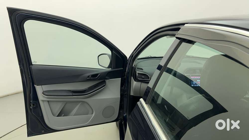 Tata Tiago 1.05 Revotorq Xt Option, 2023, Petrol