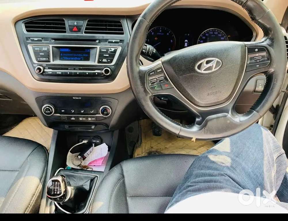 Hyundai New I20 2016 Deasel Milenge 25 Ka Hai Bhai Gadi Ok