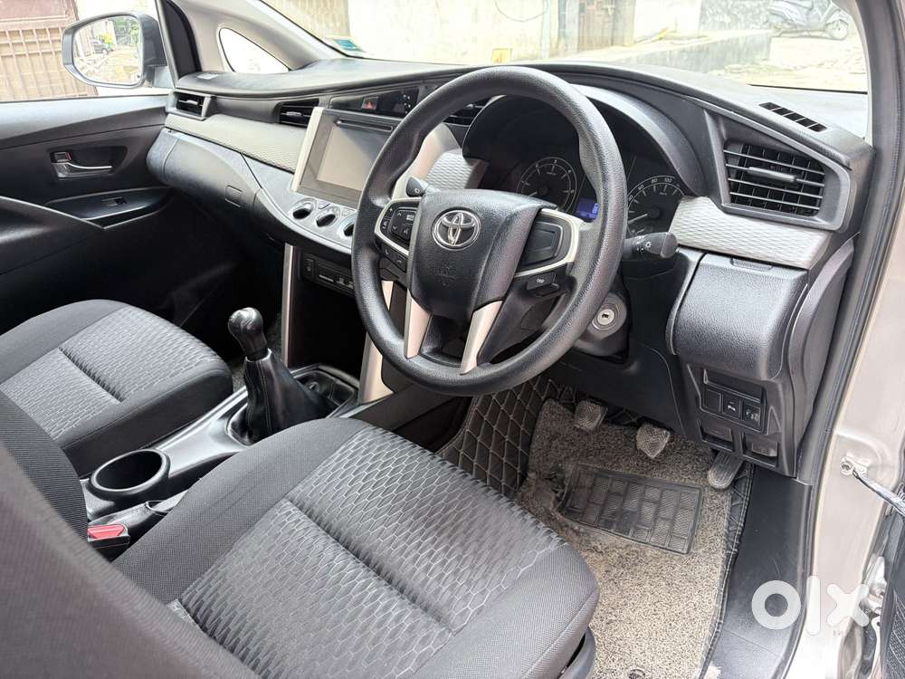 Toyota Innova Crysta 2.4 G Mt, 2019, Diesel