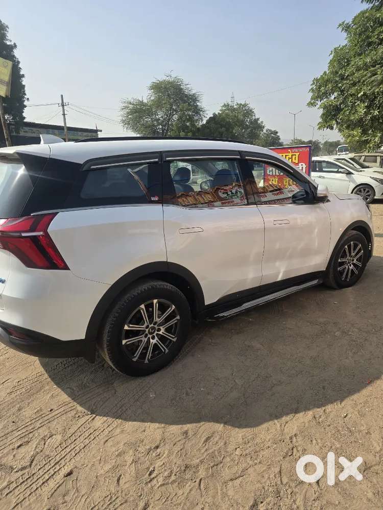 Mahindra Xuv700 2022 Diesel 86700 Km Driven