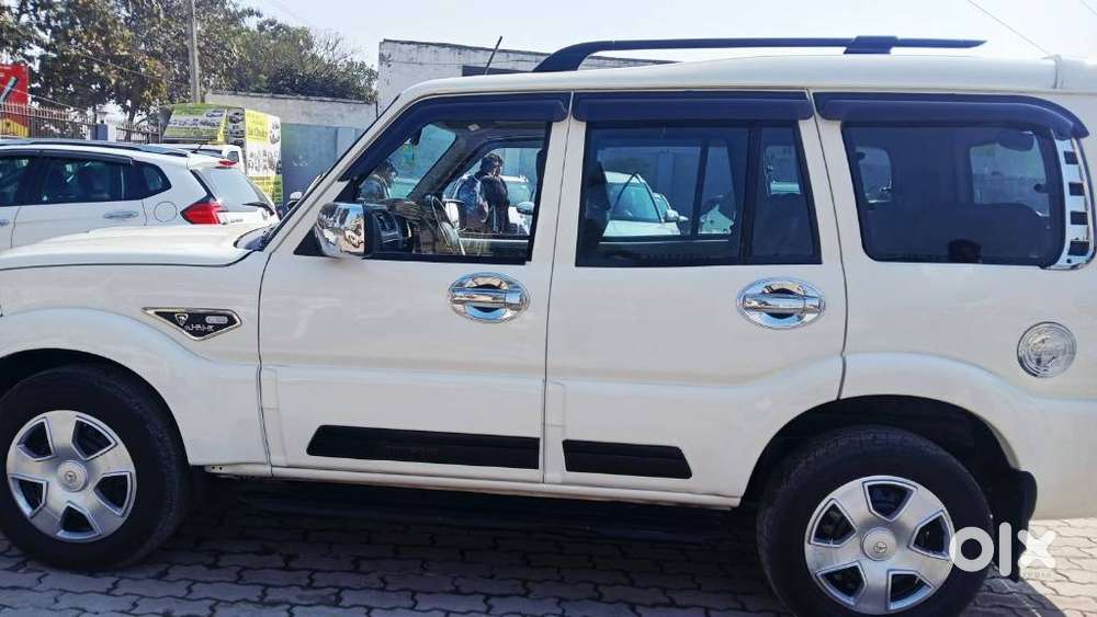 Mahindra Scorpio Classic