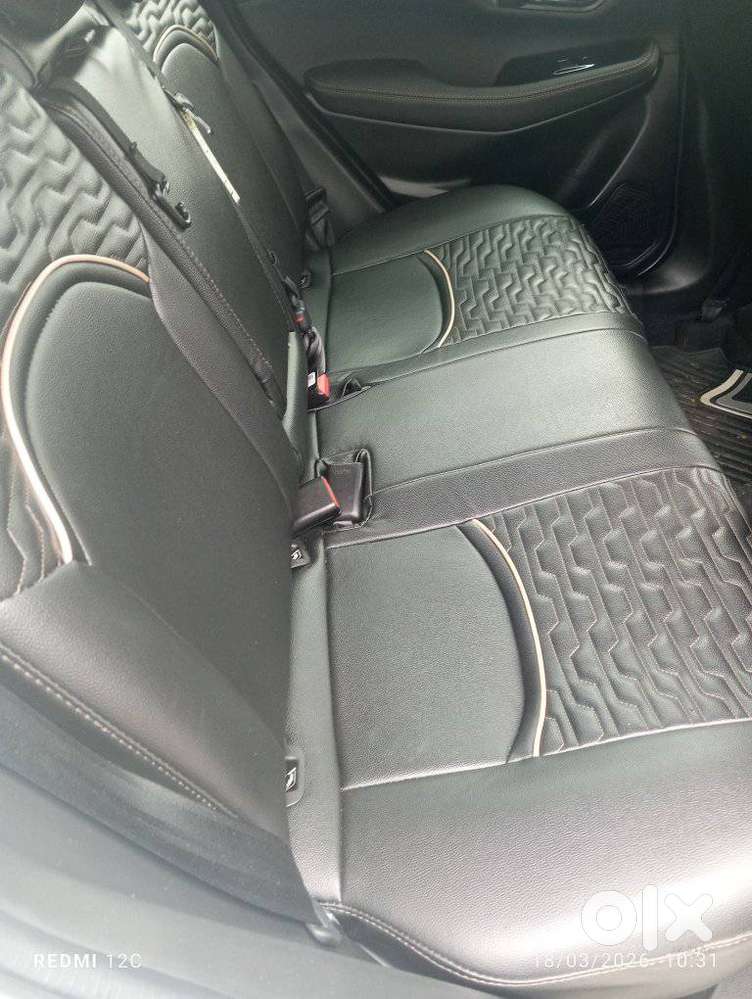 Maruti Suzuki Grand Vitara 1.5 Zeta Plus Intelligent Hybrid Ecvt, 20..