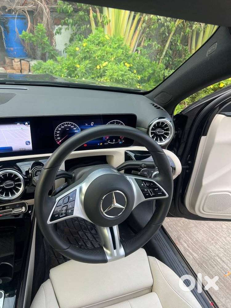 Mercedes-benz A-class Limousine 1.3 A 200, 2025, Petrol