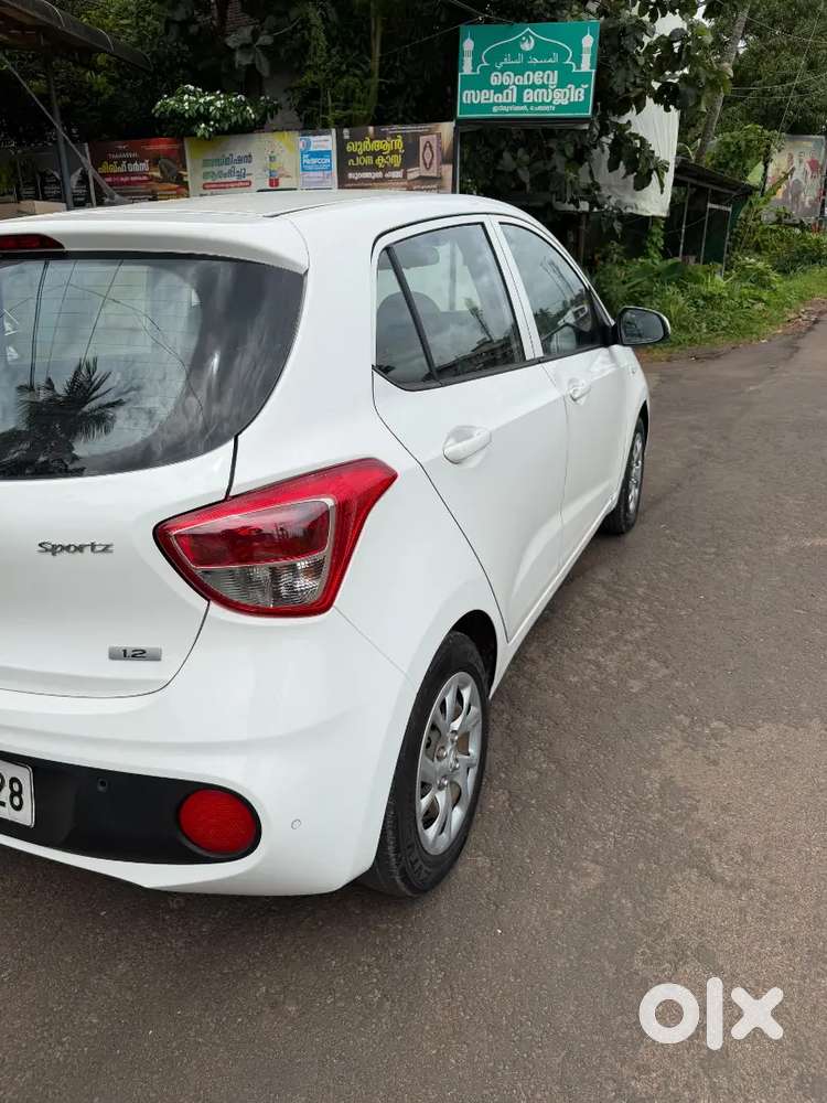 Hyundai Grand I10 Sportz 2017 Model