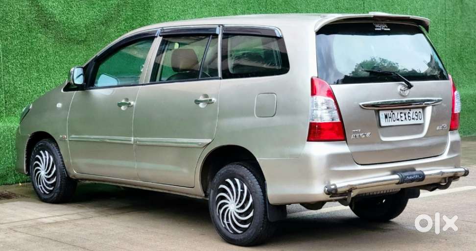 Toyota Innova 2.5 G4 Diesel 8-seater, 2011, Diesel