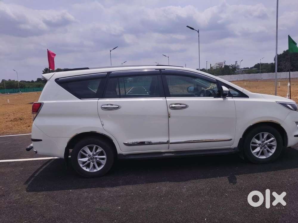 Toyota Innova Crysta 2018 Diesel Well Maintained