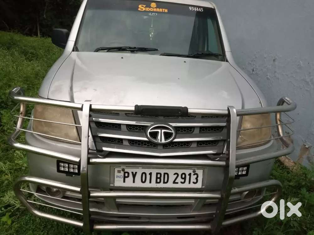 Tata Sumo Grande Lx 2010 Diesel 2nd Owner
