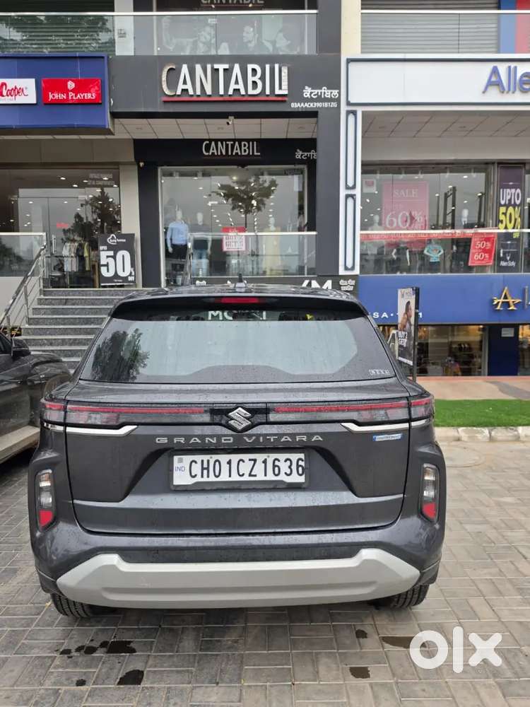 Maruti Suzuki Grand Vitara 2025 - Hybrid Automatic