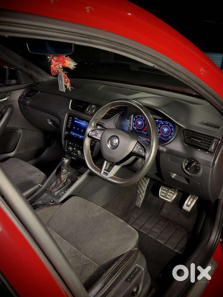 Skoda Octavia 2.0 Rs 245 Tsi, 2020, Petrol