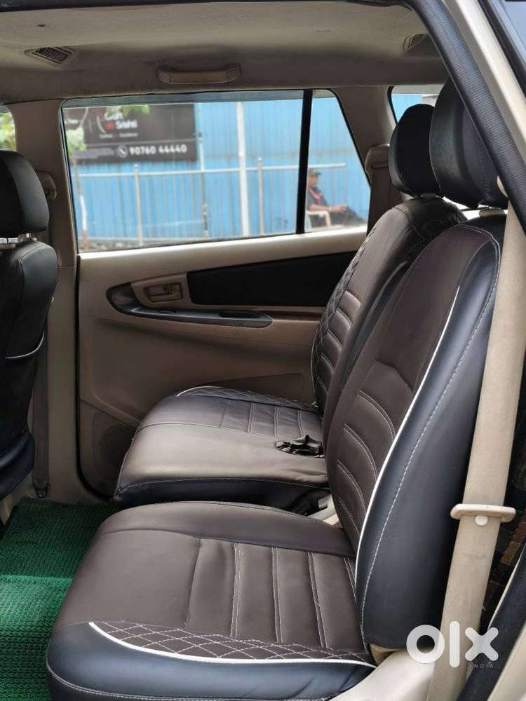 Toyota Innova 2004-2011 2.5 G4 Diesel 8-seater, 2008, Diesel