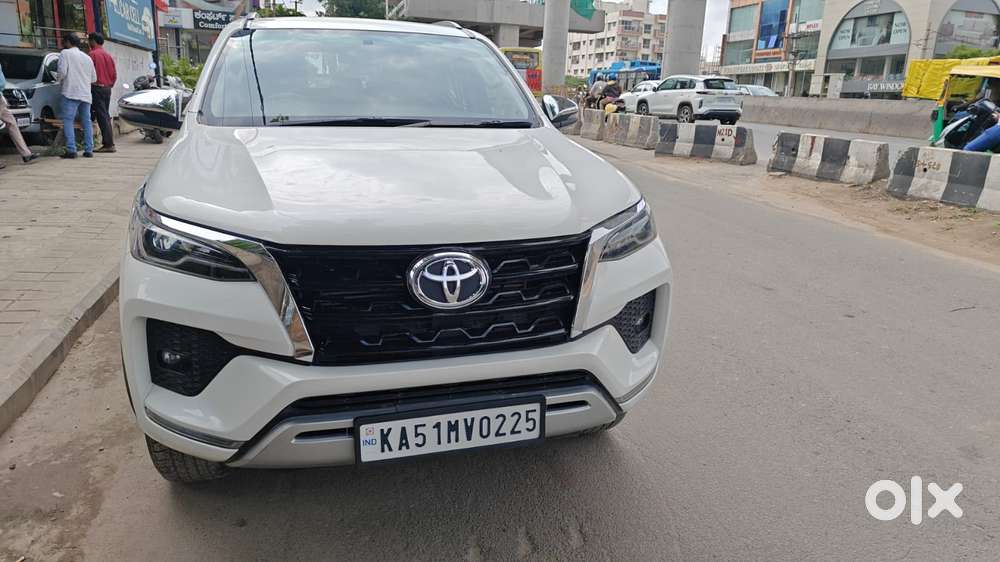 Toyota Fortuner 4x4 At, 2023, Diesel