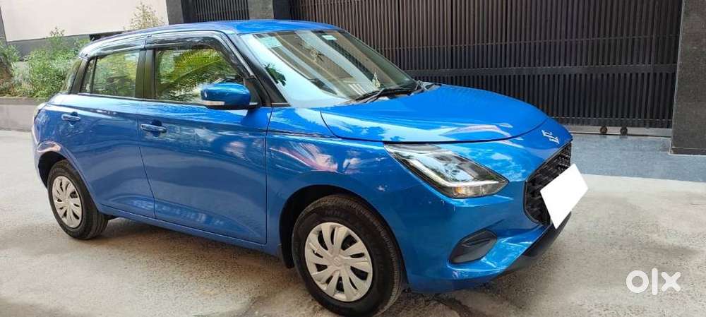 Maruti Suzuki Swift Vxi Optional, 2025