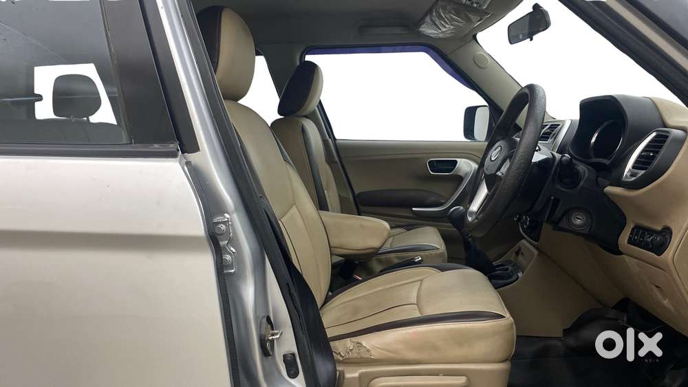 Mahindra Tuv 300 Mhawk100 T8, 2018, Diesel