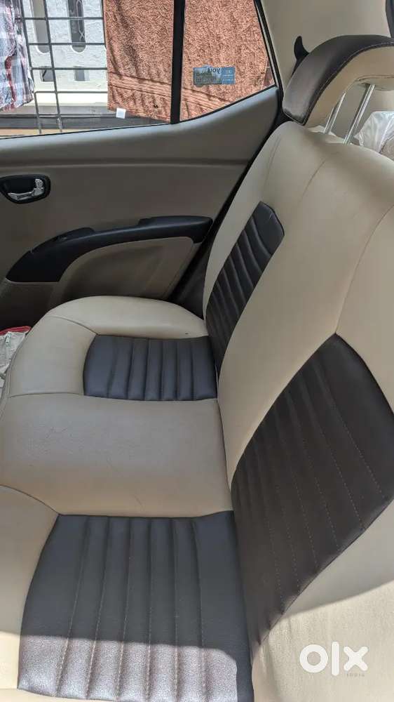 Hyundai I10 Sportz 2012