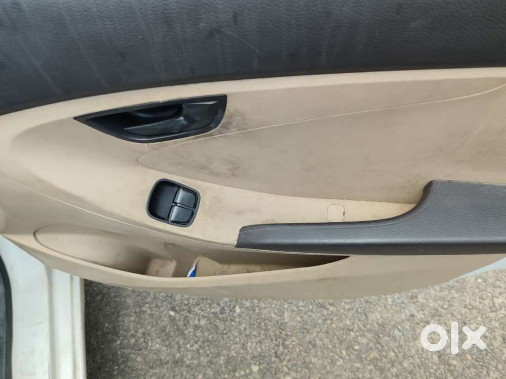Hyundai Eon Era, 2013, Petrol
