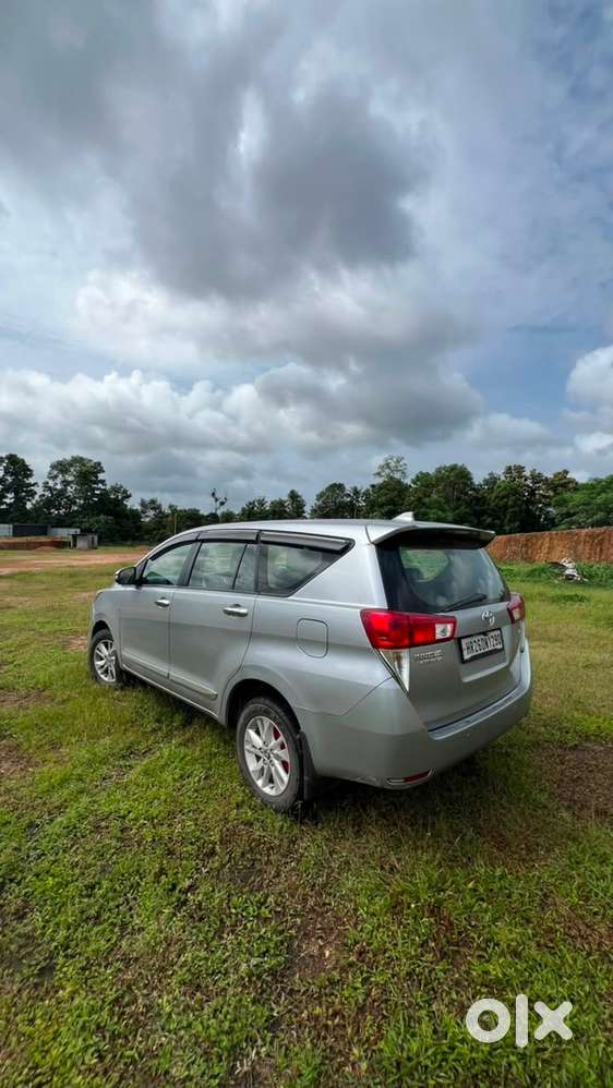 Toyota Innova Crysta 2.4 G Mt (2018) &ndash; For Sale