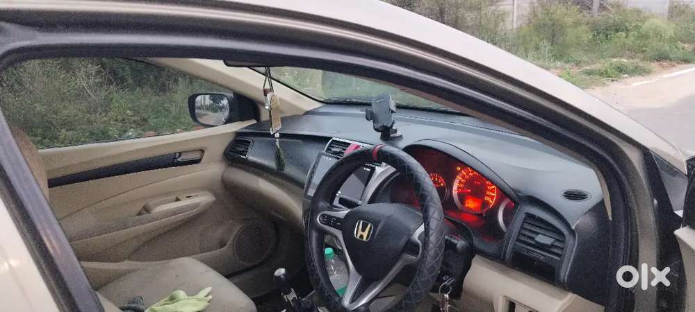 Honda City 4th Gen 2010