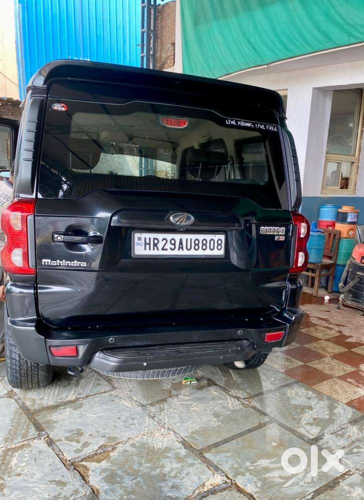 Mahindra Diesel Car 2019