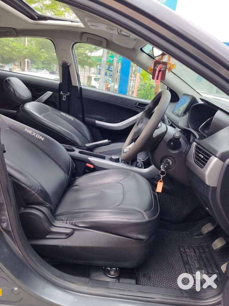 Tata Nexon 1.5 Revotorq Xm (s), 2021, Petrol