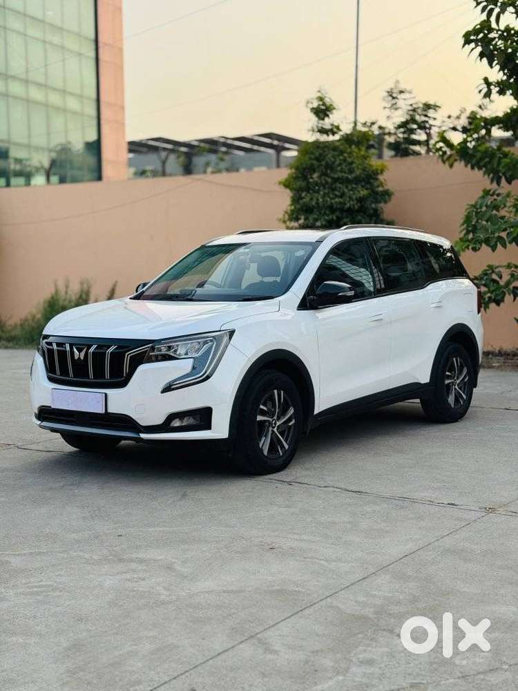 Mahindra Xuv700 2.2 Ax 5 Diesel At 7 Str, 2023, Diesel