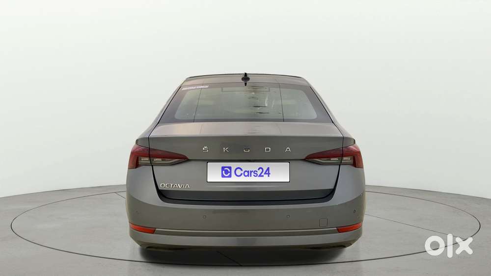 Skoda Octavia 2.0 L K Tsi At, 2022, Petrol