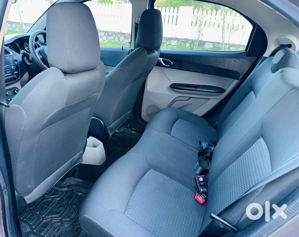 Tata Tiago Xza, 2018, Petrol