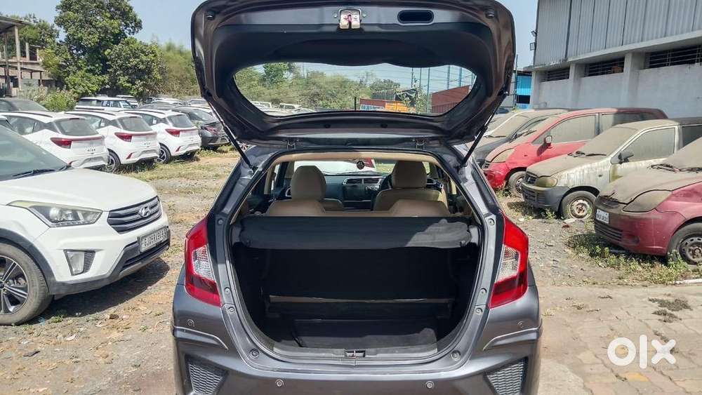 Honda Jazz 2019 Petrol Well Maintained