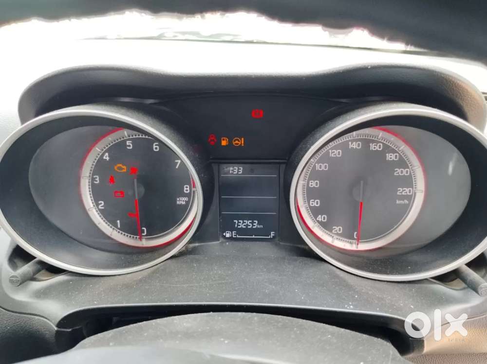 Maruti Suzuki Swift Vxi, 2024, Petrol