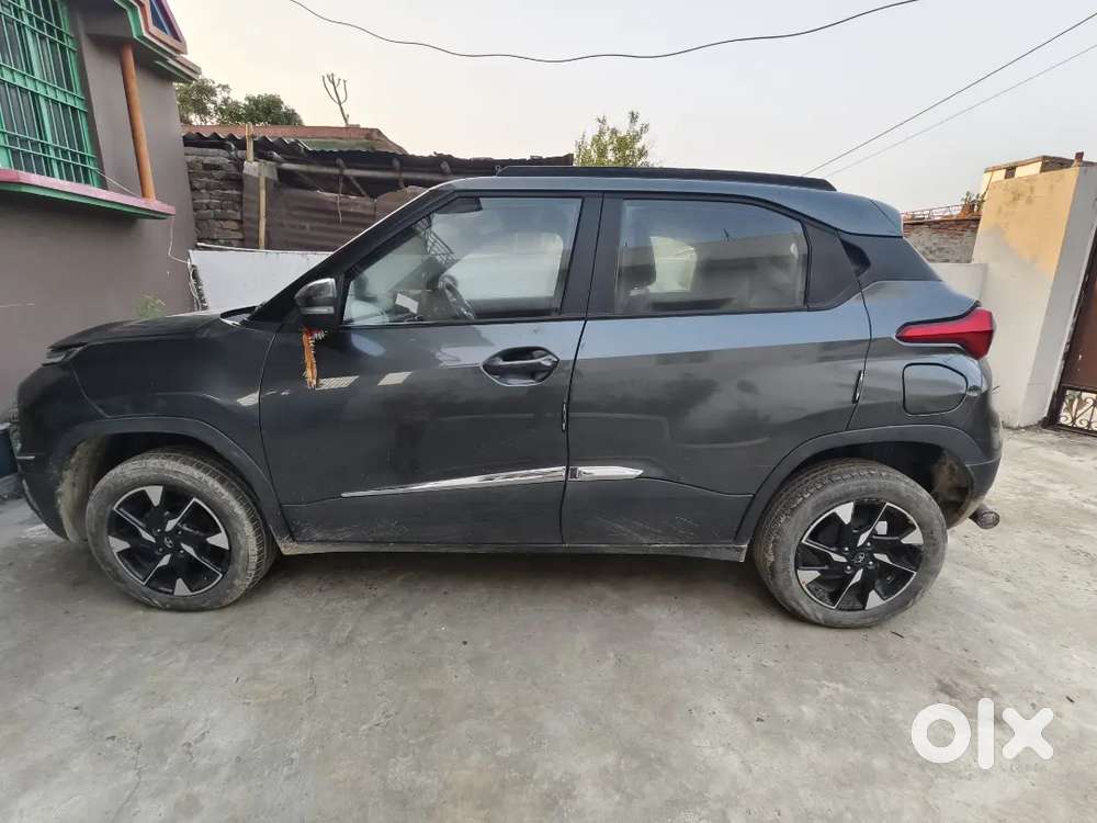 2. Tata Punch Adventure Amt Petrol 2023  Well Maintained