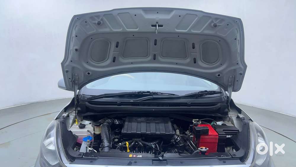 Hyundai Aura 1.2 Sx Cng, 2024, Cng & Hybrids