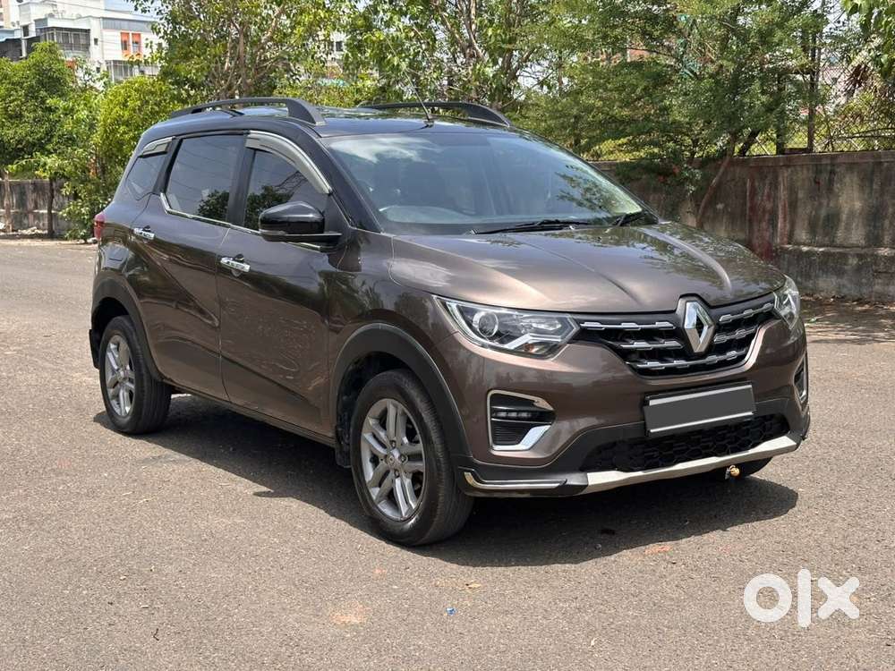 Renault Triber Rxz, 2023, Petrol