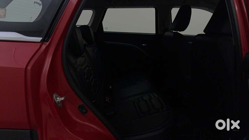 Maruti Suzuki Vitara Brezza 1.5 Zxi Plus At Dual Tone, 2023, Petrol