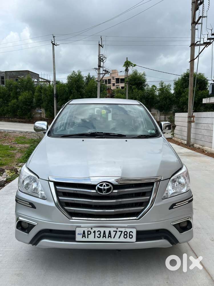 Toyota Innova 2.5 G (diesel) 8 Seater, 2011, Diesel