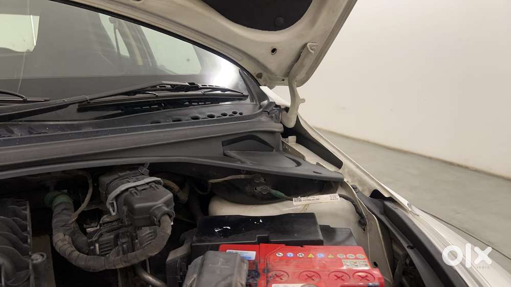 Tata Tiago Xe, 2016, Petrol