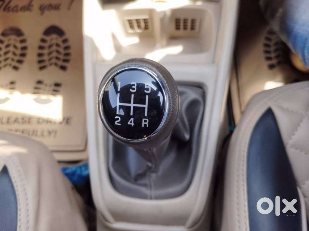 Maruti Suzuki Ertiga Zxi (o) Cng [2022-2023], 2022, Cng & Hybrids