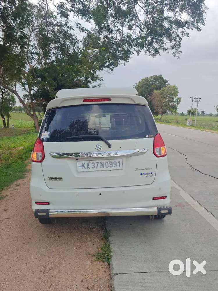 Maruti Suzuki Ertiga 2017 Diesel 110000 Km Driven