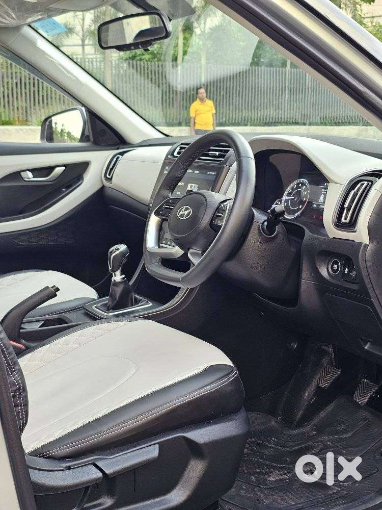 Hyundai Creta Sx Petrol Mt, 2022, Petrol