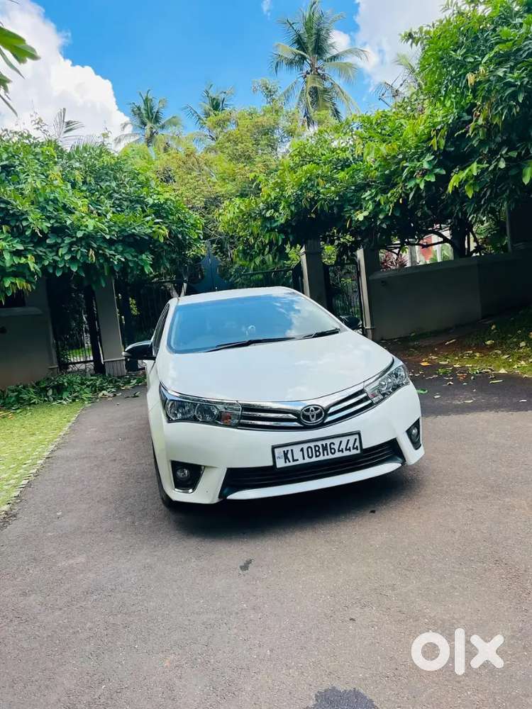 Toyota Corolla Altis 2014