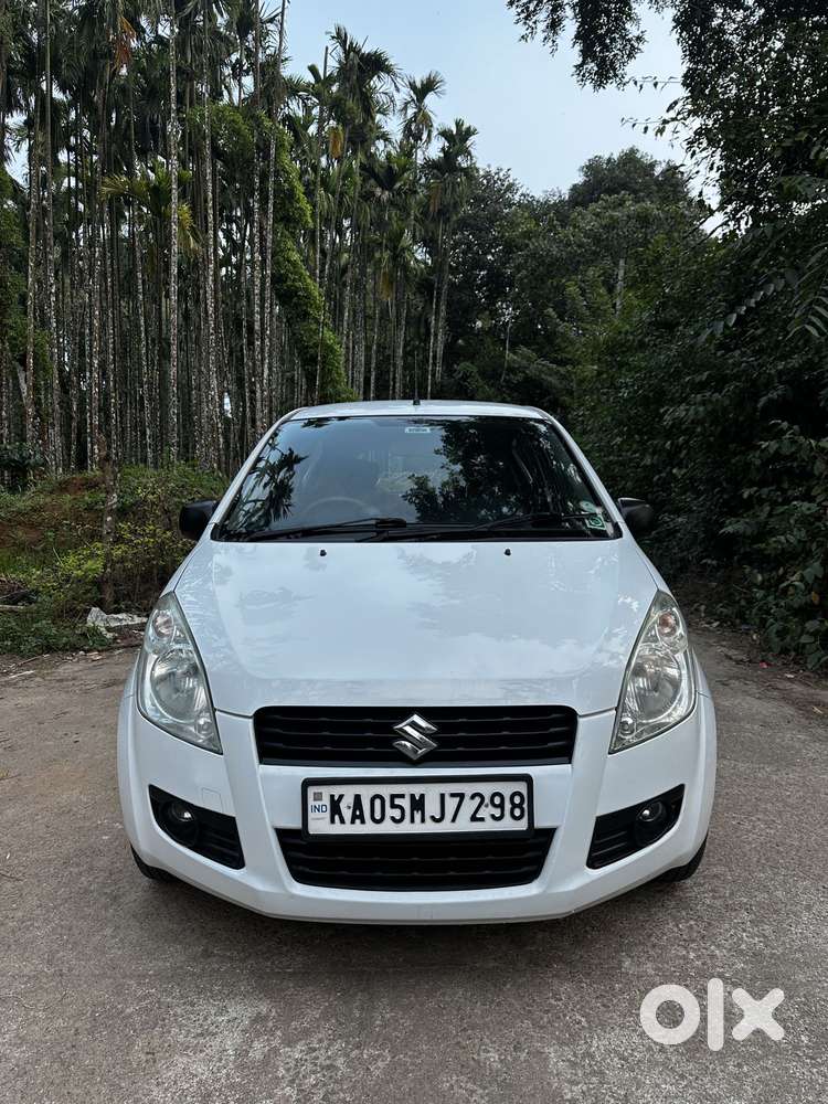 Maruti Suzuki Ritz Vxi, 2011, Petrol
