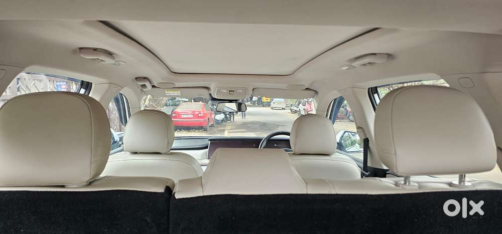 Mahindra Xuv700 2.2 Ax 7 Diesel Mt Luxury Pack Str, 2023, Diesel
