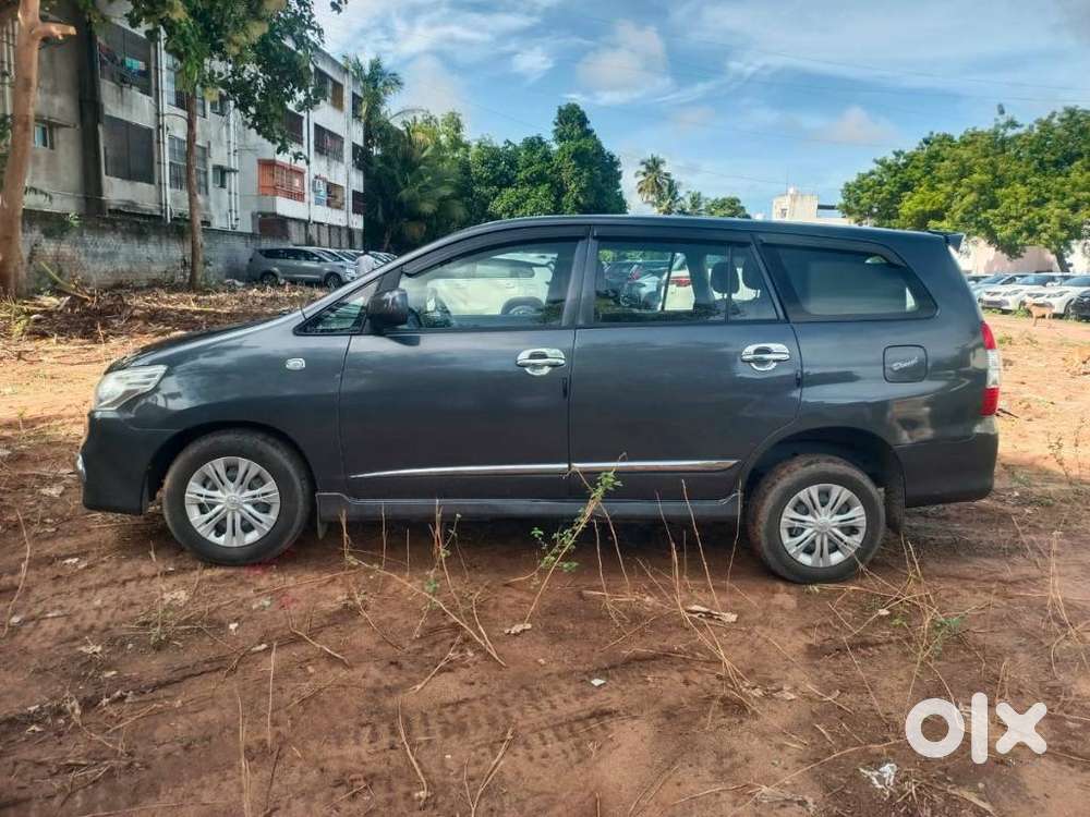 Toyota Innova 2.5 G (diesel) 7 Seater Bs Iv, 2015, Diesel